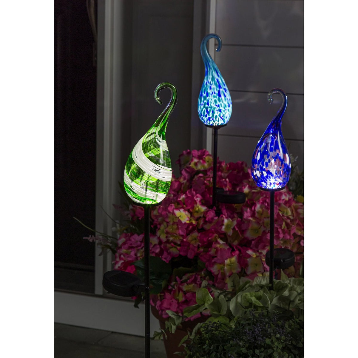 Solar Stake Whimsy Glass 25in 3 asstd