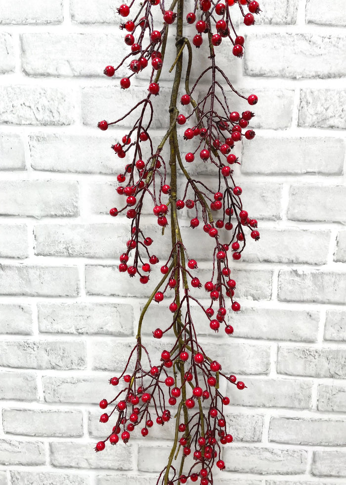 Berry Garland Mini Cranberry 54"