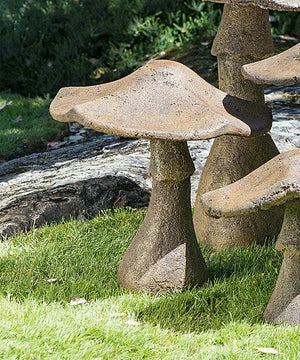 Statue Mushroom 21"