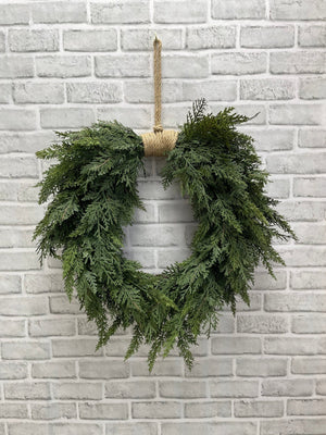 Northern White Cedar Wreath Heart fresh touch 30" (82011)